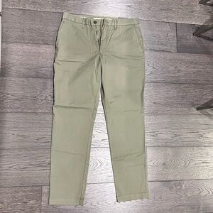 Banana Republic Green Khaki Chinos